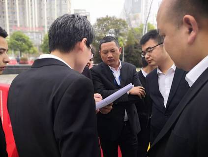 長沙紅光保安服務(wù)有限公司,長沙安保服務(wù),長沙安全服務(wù),長沙非武裝押運(yùn),勞務(wù)派遣服務(wù) 長沙紅光保安服務(wù)有限公司,長沙安保服務(wù),長沙安全服務(wù),長沙非武裝押運(yùn),勞務(wù)派遣服務(wù)