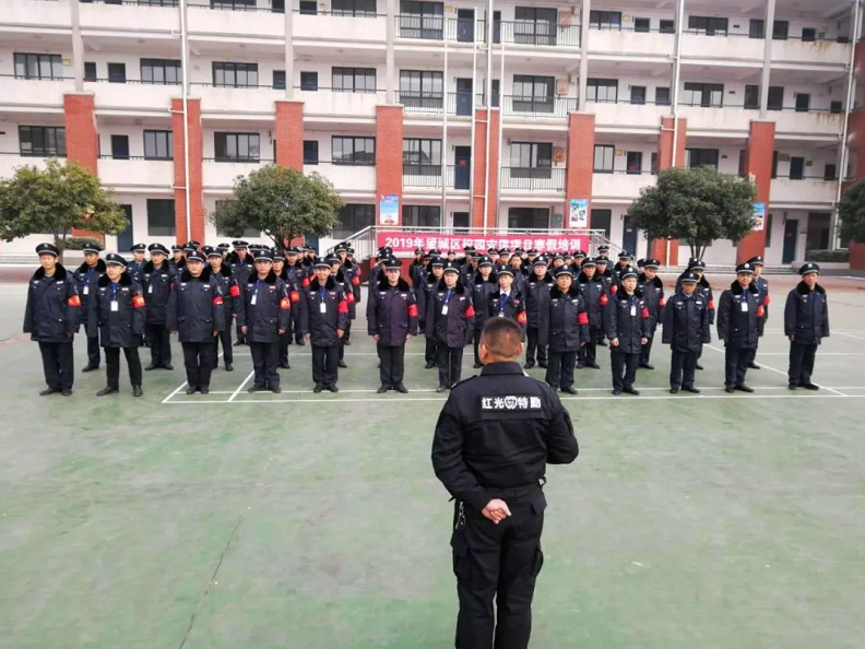 長沙紅光保安服務(wù)有限公司,長沙安保服務(wù),長沙安全服務(wù),長沙非武裝押運(yùn),勞務(wù)派遣服務(wù)