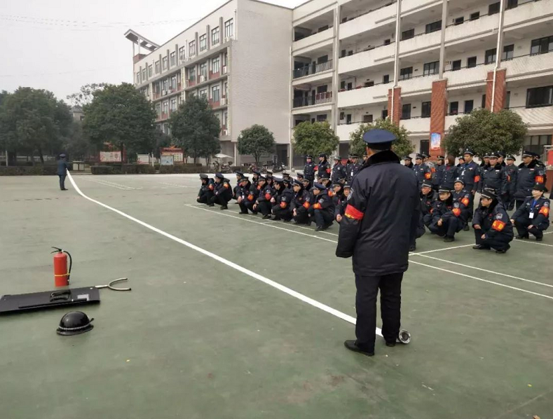 長沙紅光保安服務(wù)有限公司,長沙安保服務(wù),長沙安全服務(wù),長沙非武裝押運(yùn),勞務(wù)派遣服務(wù)