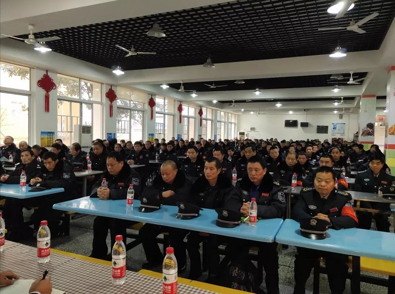 長沙紅光保安服務(wù)有限公司,長沙安保服務(wù),長沙安全服務(wù),長沙非武裝押運(yùn),勞務(wù)派遣服務(wù)