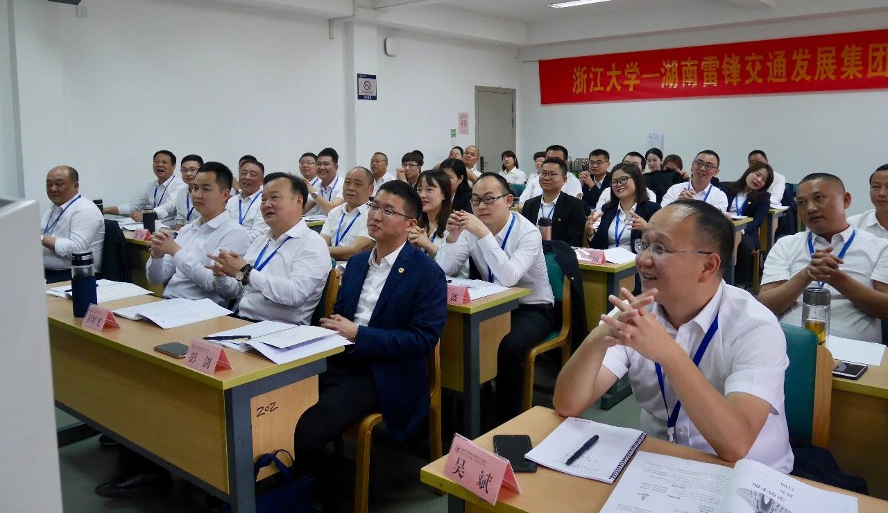 長沙紅光保安服務(wù)有限公司,長沙安保服務(wù),長沙安全服務(wù),長沙非武裝押運(yùn),勞務(wù)派遣服務(wù)