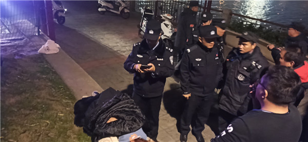 長沙紅光保安服務(wù)有限公司,長沙安保服務(wù),長沙安全服務(wù),長沙非武裝押運(yùn),勞務(wù)派遣服務(wù)