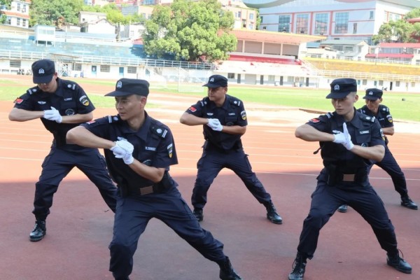 長沙紅光保安服務(wù)有限公司,長沙安保服務(wù),長沙安全服務(wù),長沙非武裝押運(yùn),勞務(wù)派遣服務(wù)