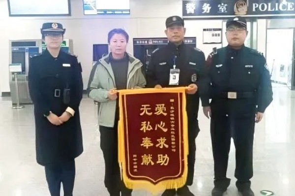 長沙紅光保安服務(wù)有限公司,長沙安保服務(wù),長沙安全服務(wù),長沙非武裝押運,勞務(wù)派遣服務(wù) 長沙紅光保安服務(wù)有限公司,長沙安保服務(wù),長沙安全服務(wù),長沙非武裝押運,勞務(wù)派遣服務(wù)