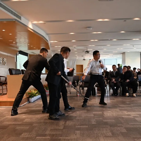 長(zhǎng)沙紅光保安服務(wù)有限公司,長(zhǎng)沙安保服務(wù),長(zhǎng)沙安全服務(wù),長(zhǎng)沙非武裝押運(yùn),勞務(wù)派遣服務(wù)