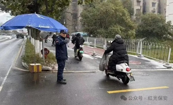 長(zhǎng)沙紅光保安服務(wù)有限公司,長(zhǎng)沙安保服務(wù),長(zhǎng)沙安全服務(wù),長(zhǎng)沙非武裝押運(yùn),勞務(wù)派遣服務(wù)